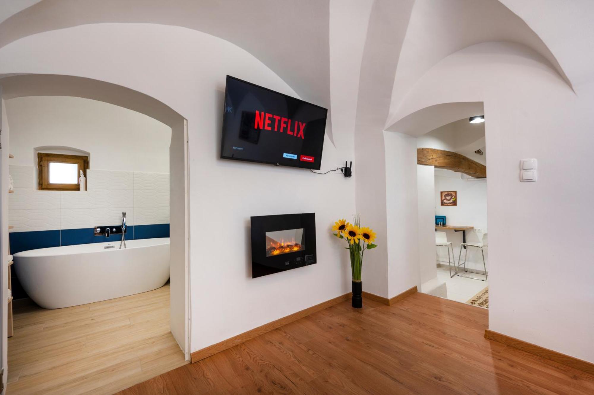 Modern Medival Apartment Koszeg Bagian luar foto